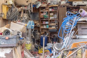 Reasons to Hire a Professional Garage Cleanout Service